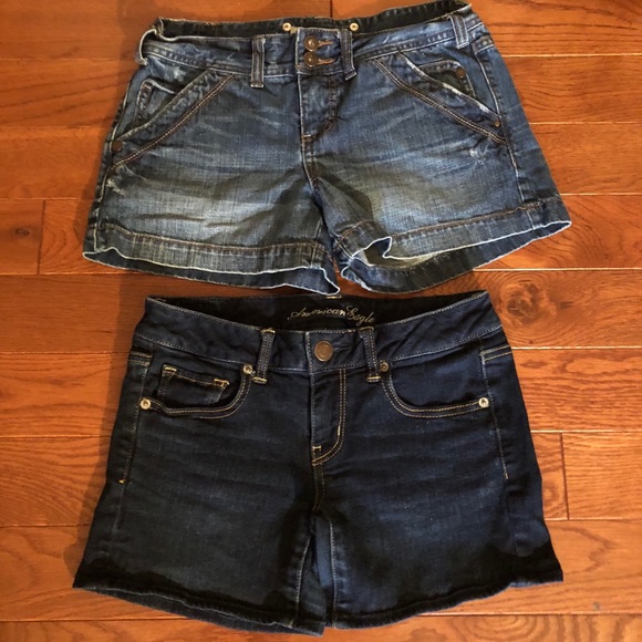 American Eagle Outfitters Pants - Lot 2 Denim Jean Shorts AE & MAURICES Size 3/4 28
